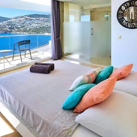 6 Bedroom Luxury Close To The