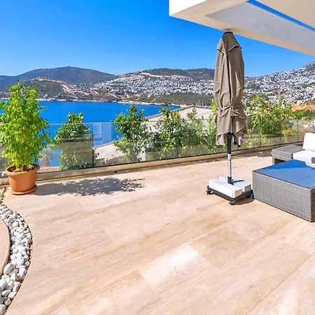 6 Bedroom Luxury Close To The Kalkan