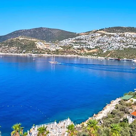 6 Bedroom Luxury Close To The Kalkan