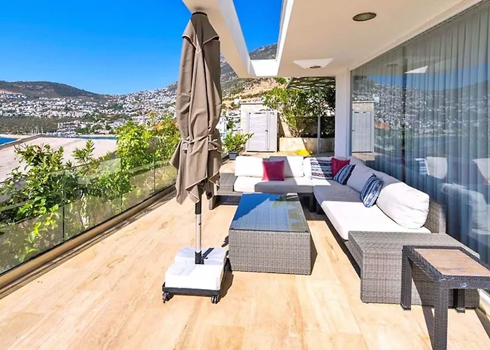 Villa 6 Bedroom Luxury Close To The Kalkan