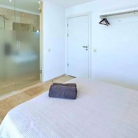 Villa 6 Bedroom Luxury Close To The Kalkan