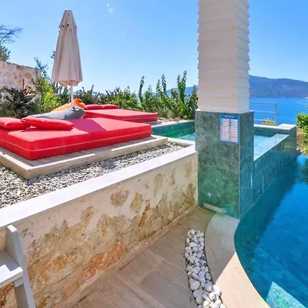 6 Bedroom Luxury Close To The
